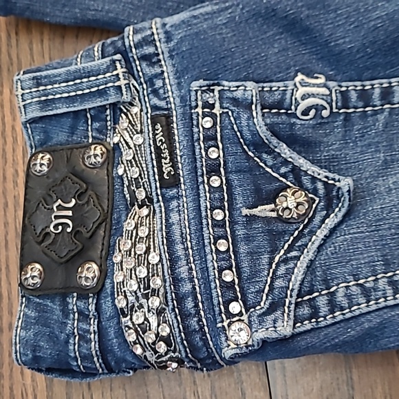 WOW Miss Me Jeans Amazing Details Size 26 Bootcut ♥♥♥ - Picture 2 of 9